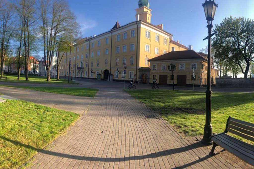 New Comfortable Apartment Nearby Promenade In 5 Minutes From Old Town Of Riga. Eksteriør bilde